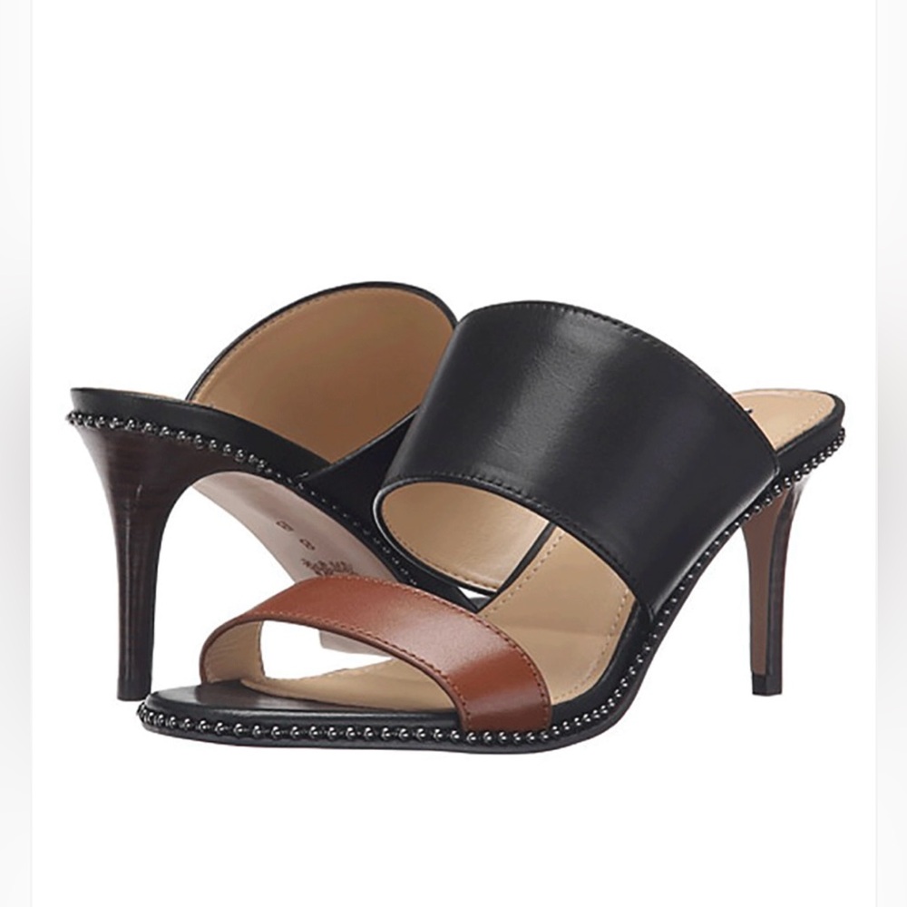 Women’s Coach Willa Saddle Sandal Heels - Picture 2 of 12